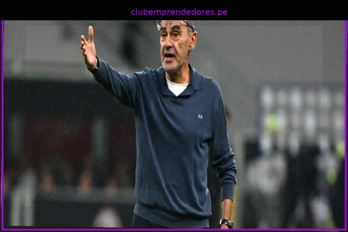 Sarri pide tiempo: "Klopp el primer año llegó octavo. De Ketelaere? No se da cuenta..."
