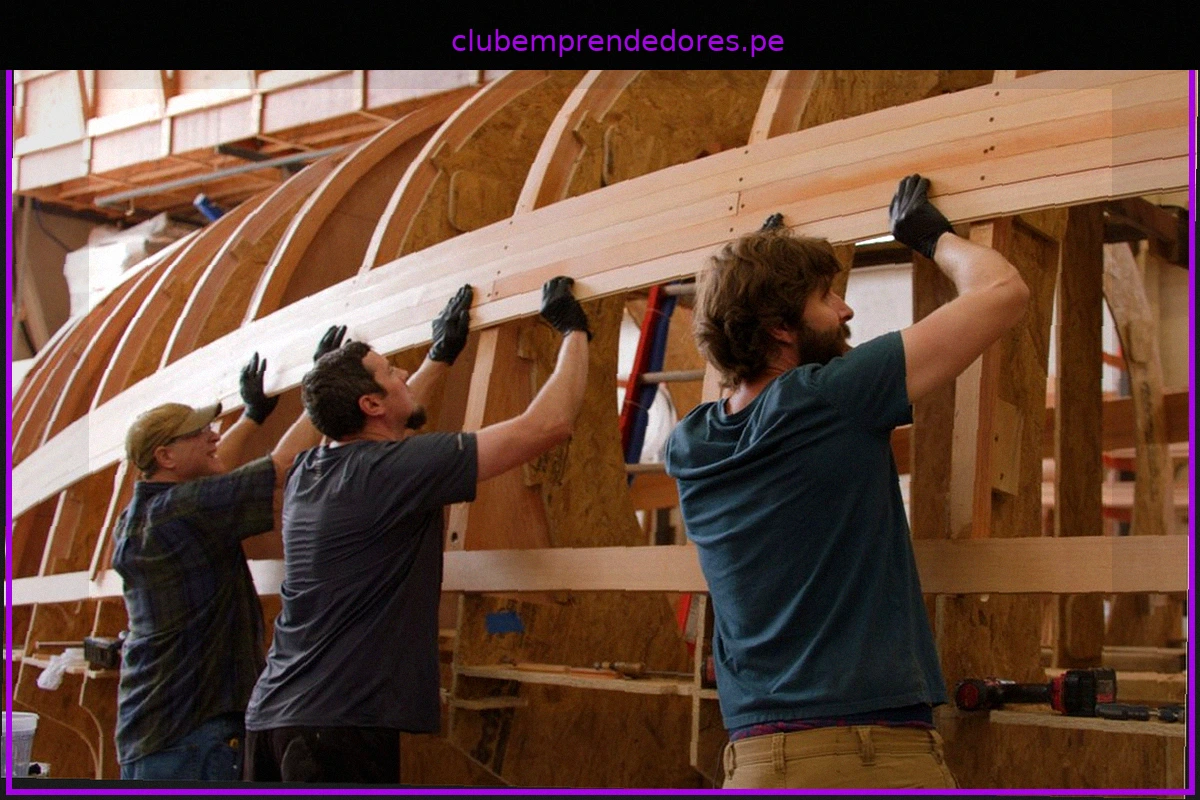 Estreno Mundial de 'Boatbuilders' de Luke Lorentzen en Venecia, con MetFilm Sales