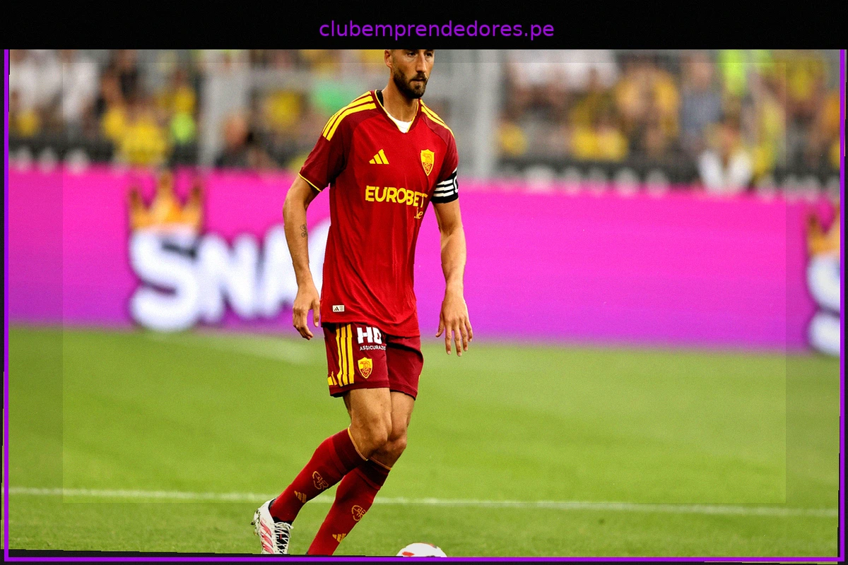 Bryan Cristante: "Miramos a crear algo especial en la Roma, el futuro de Italia es prometedor"