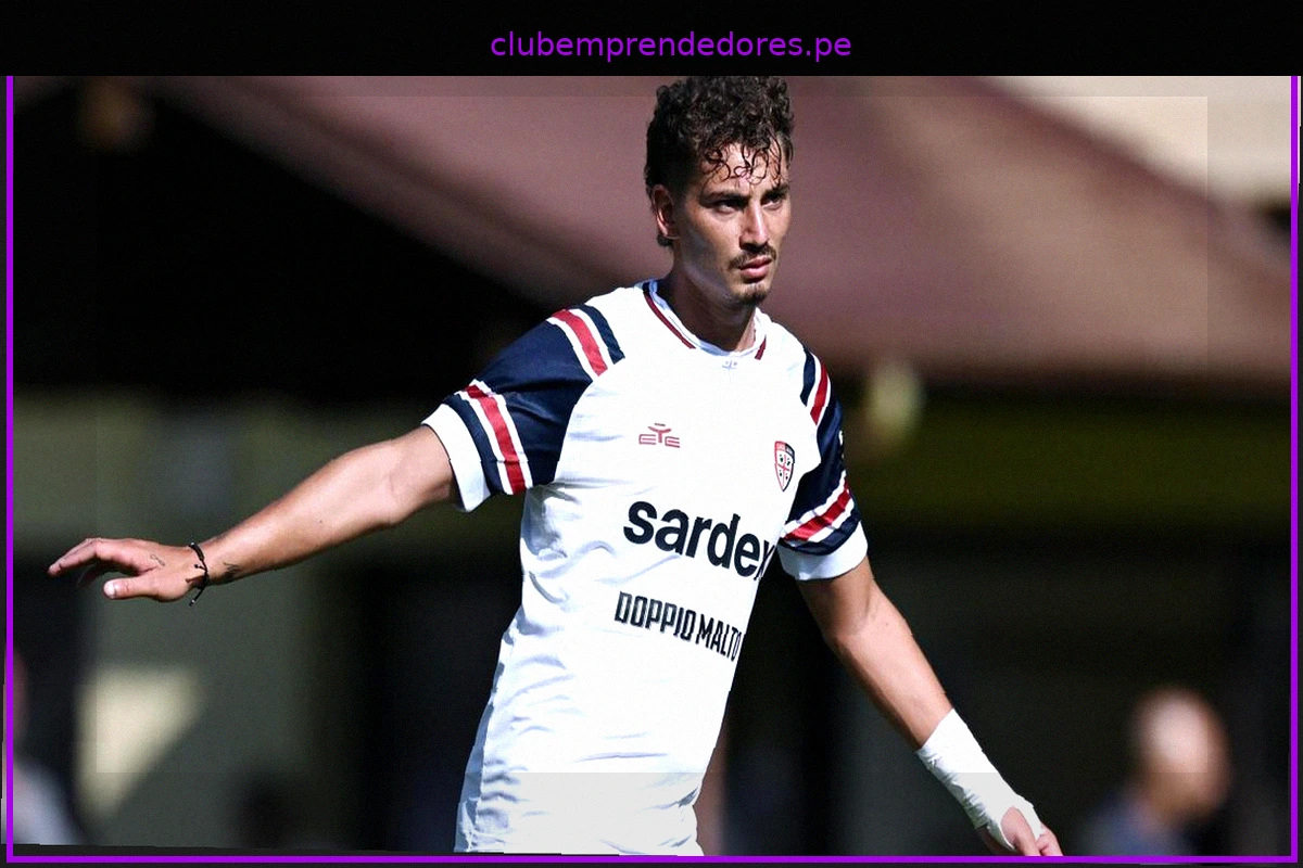 Sassuolo explora la cesión de Esposito: contacto con Cagliari por un intercambio con Ciervo
