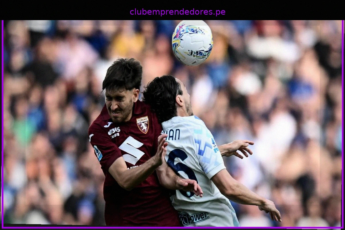 Sassuolo apunta a dos jugadores del Torino: Obrador y Darmian en la mira